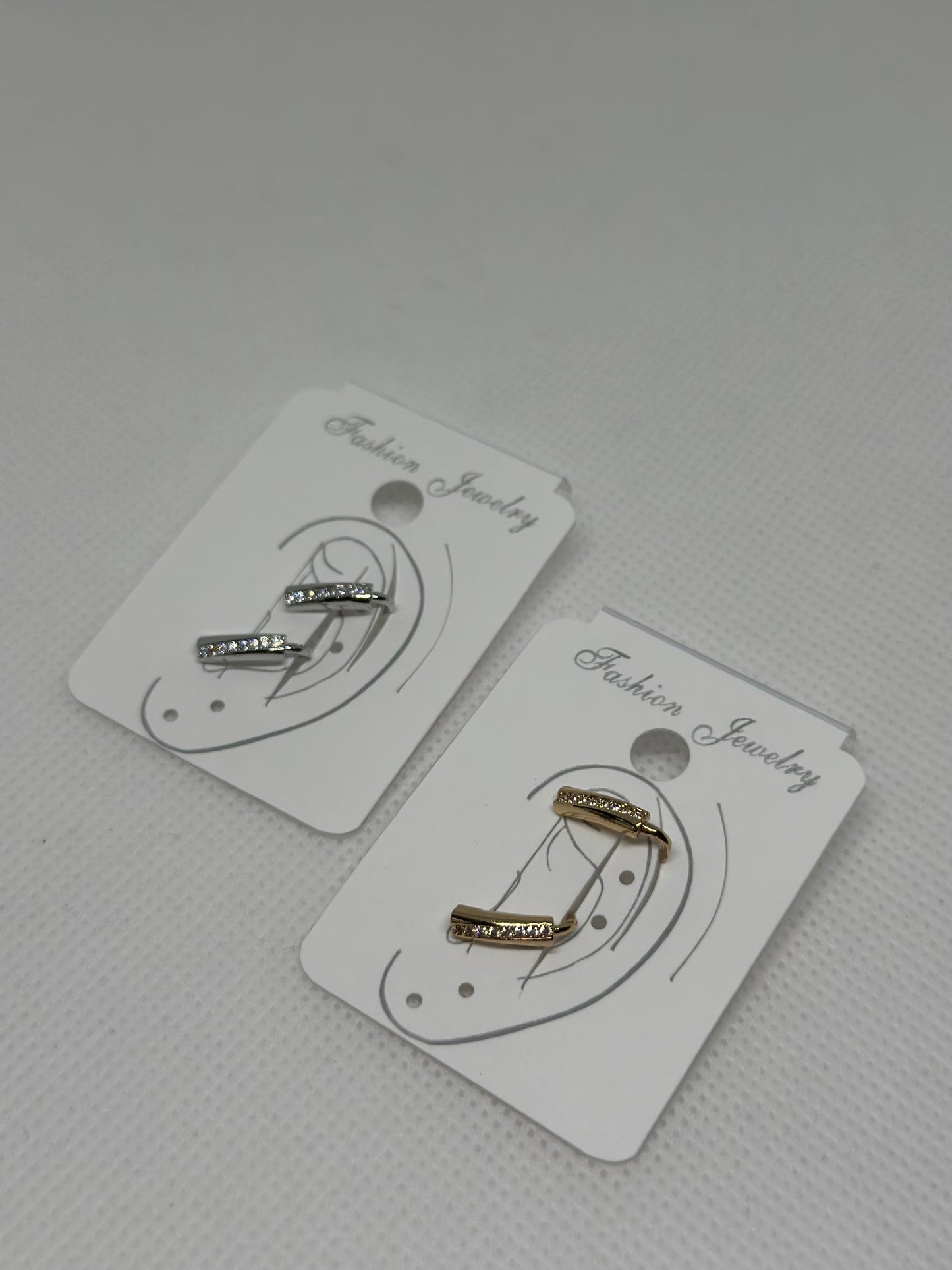 Ear cuff Simple