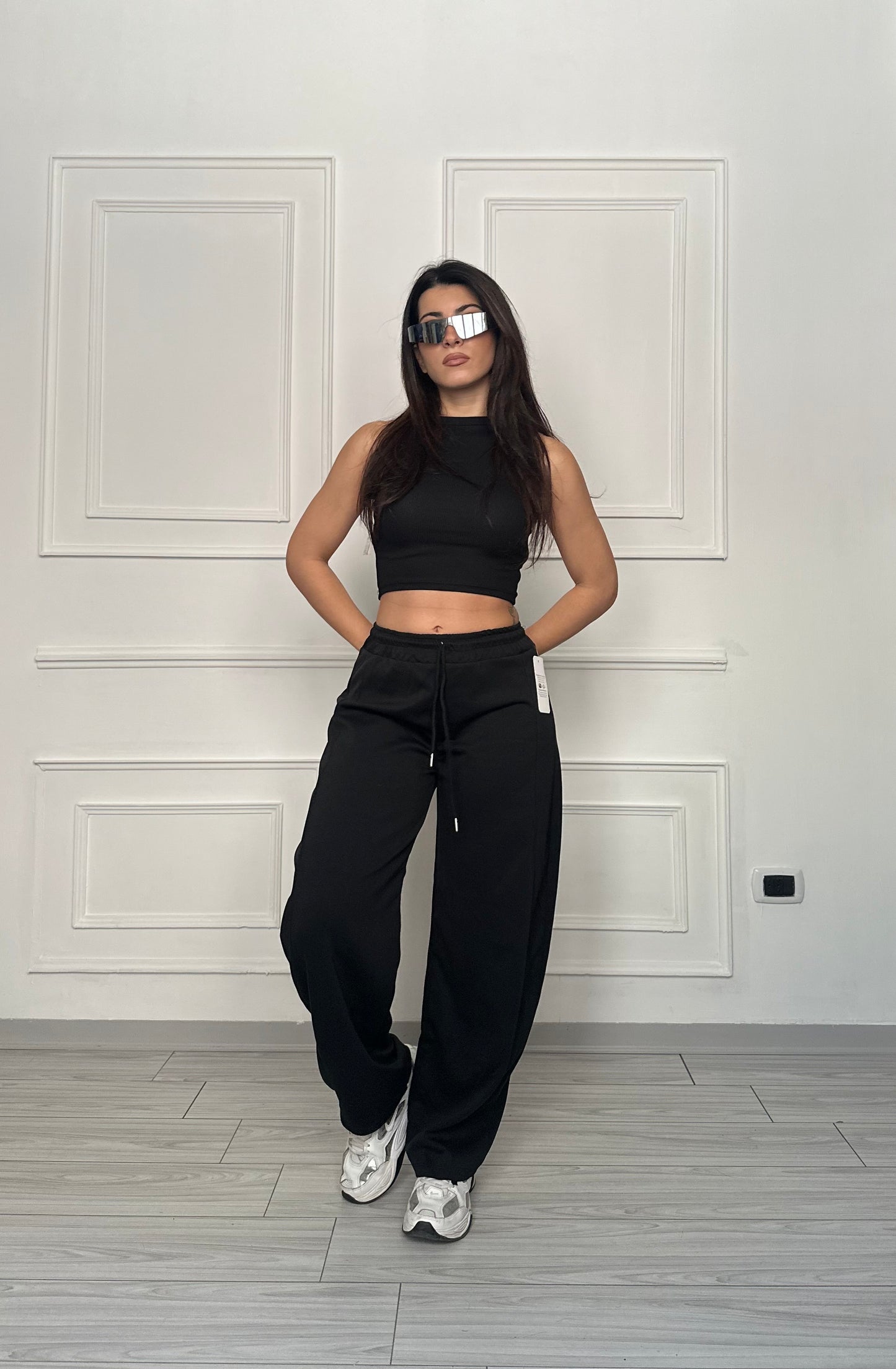 Pantalone monday