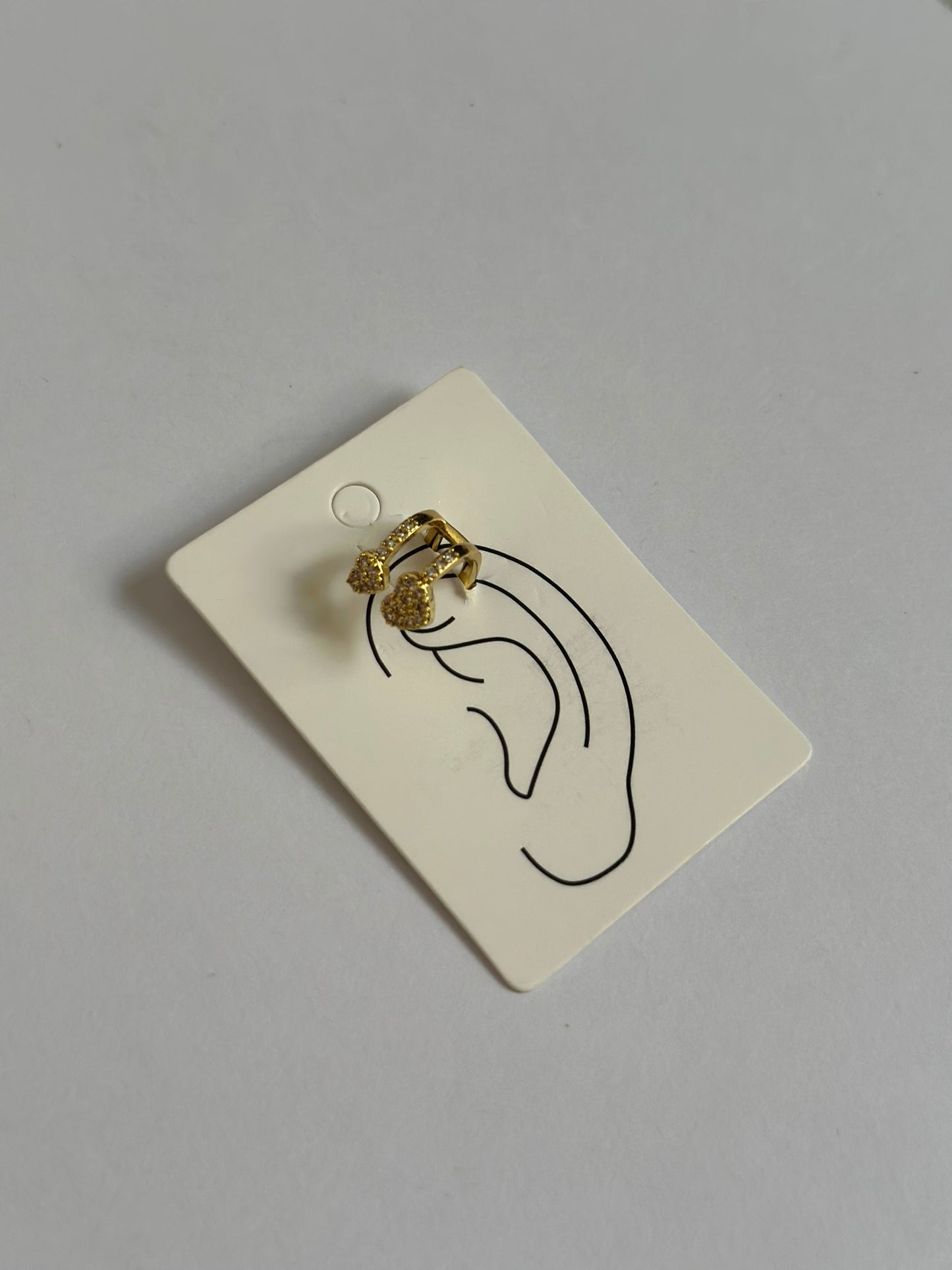 Ear cuff heart