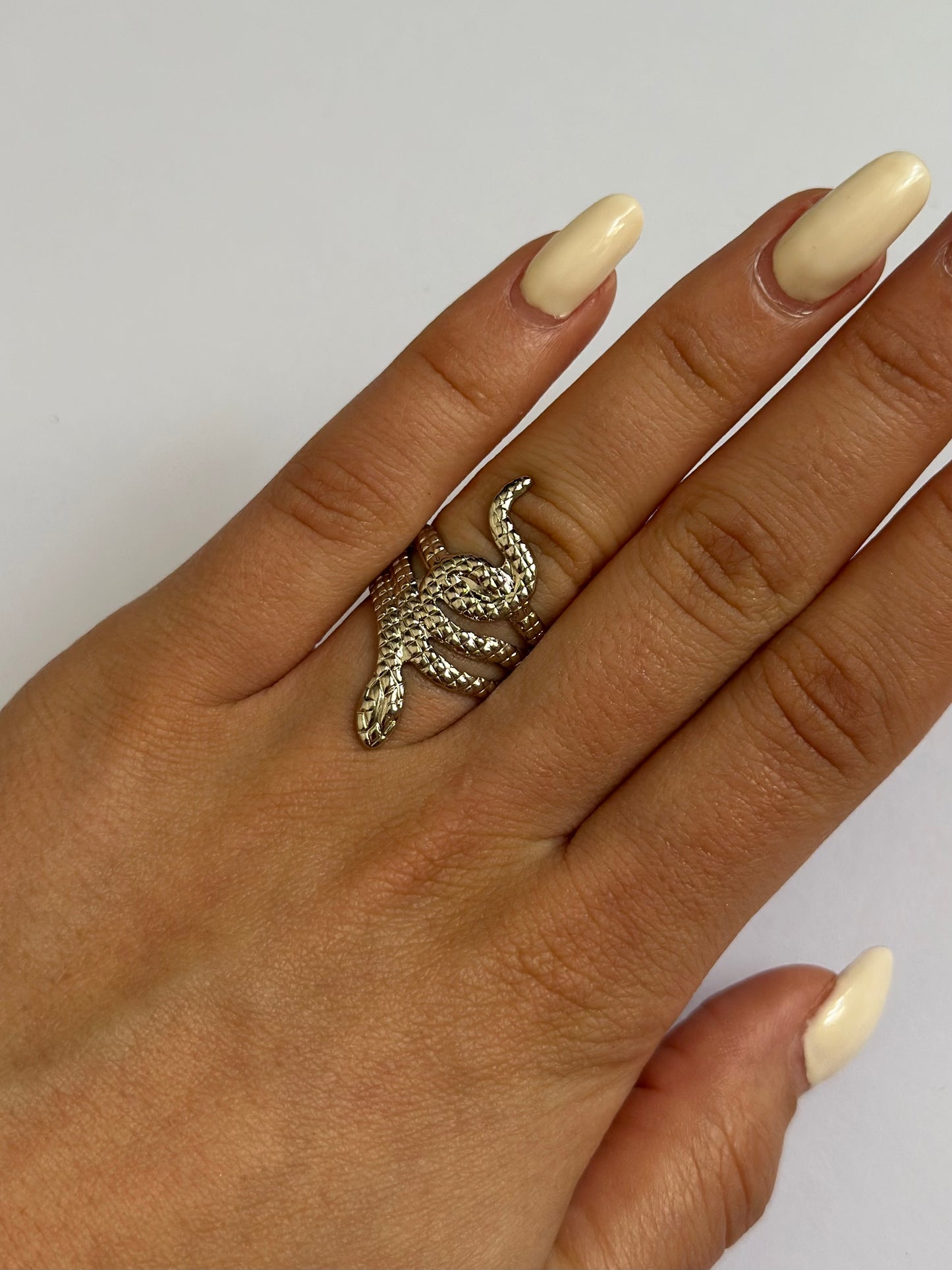 Anello luxury