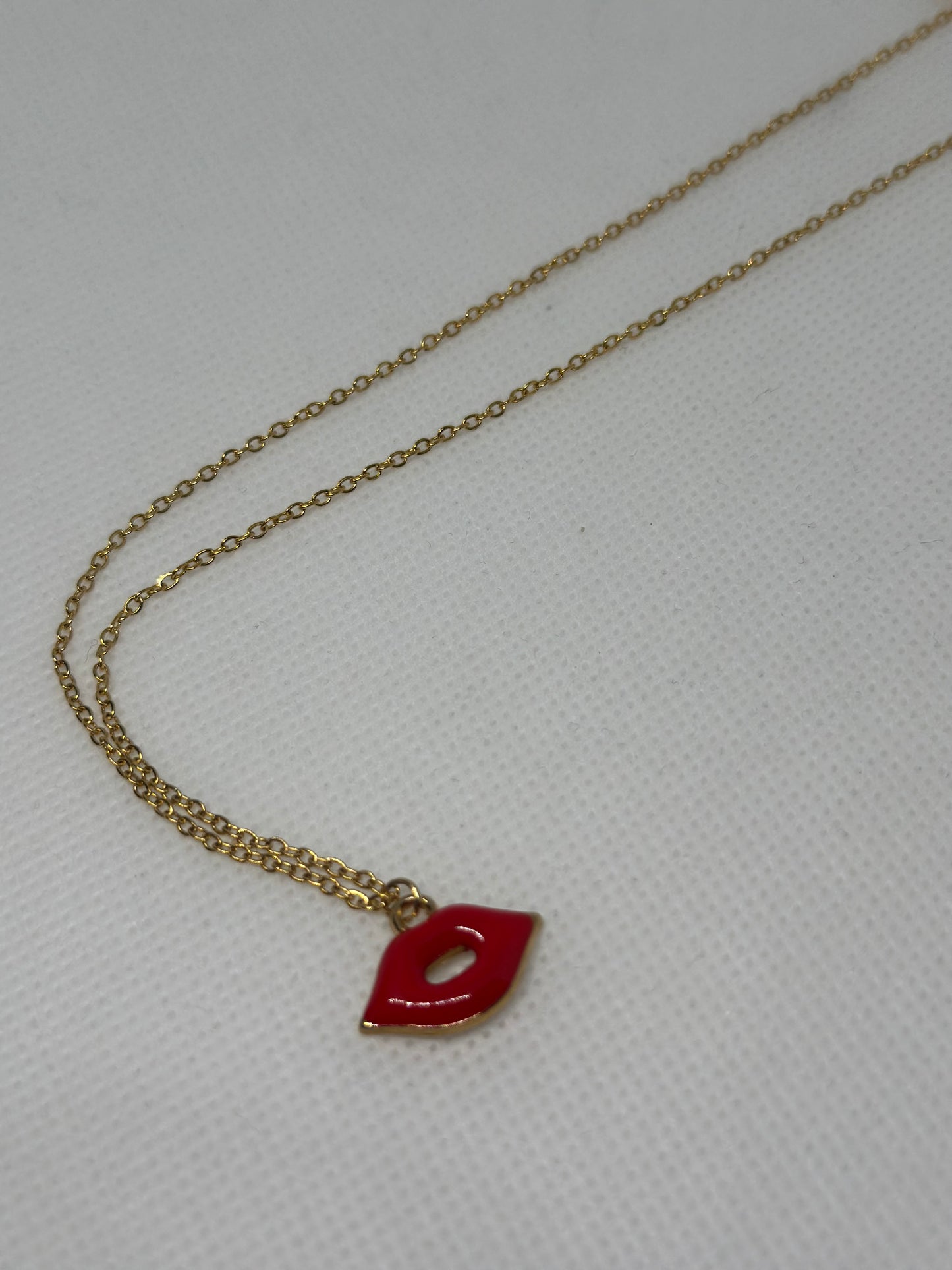Collana Kiss