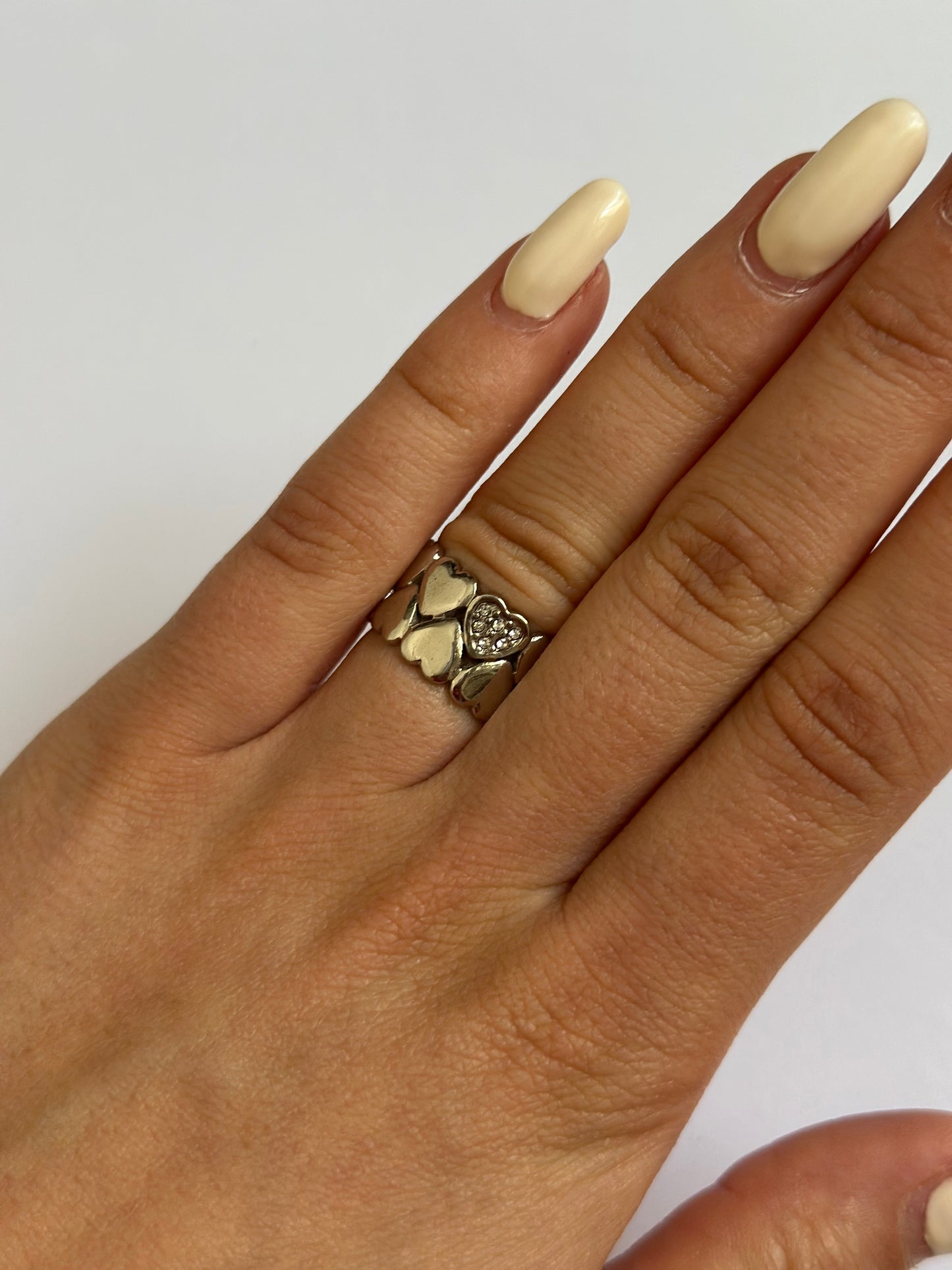 Anello Love