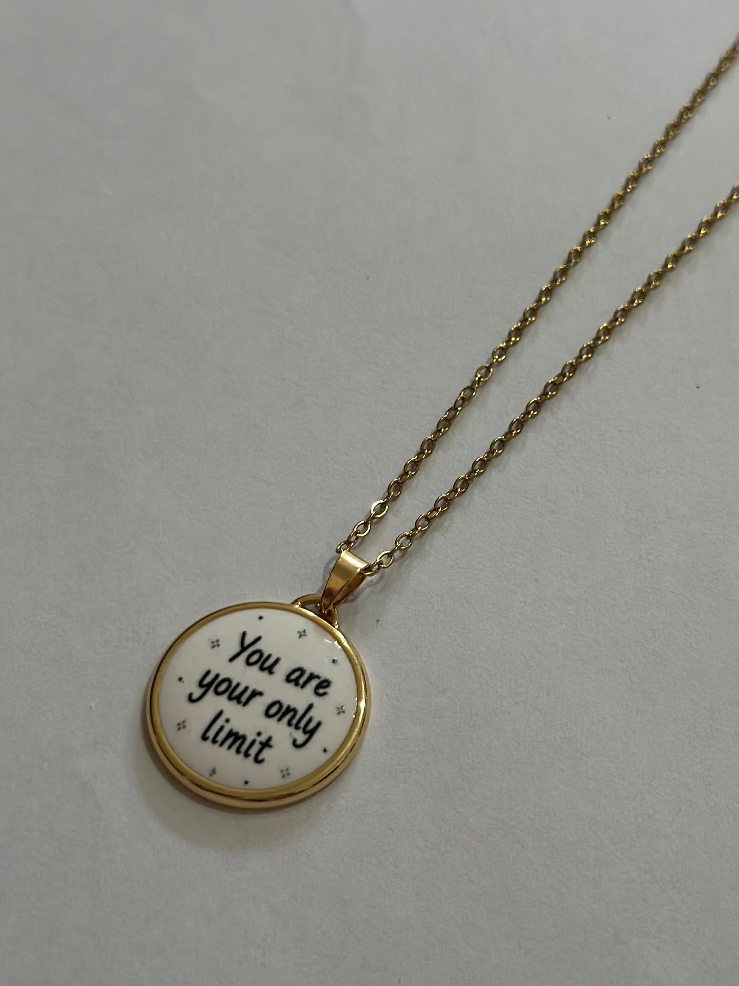 Collana only limit