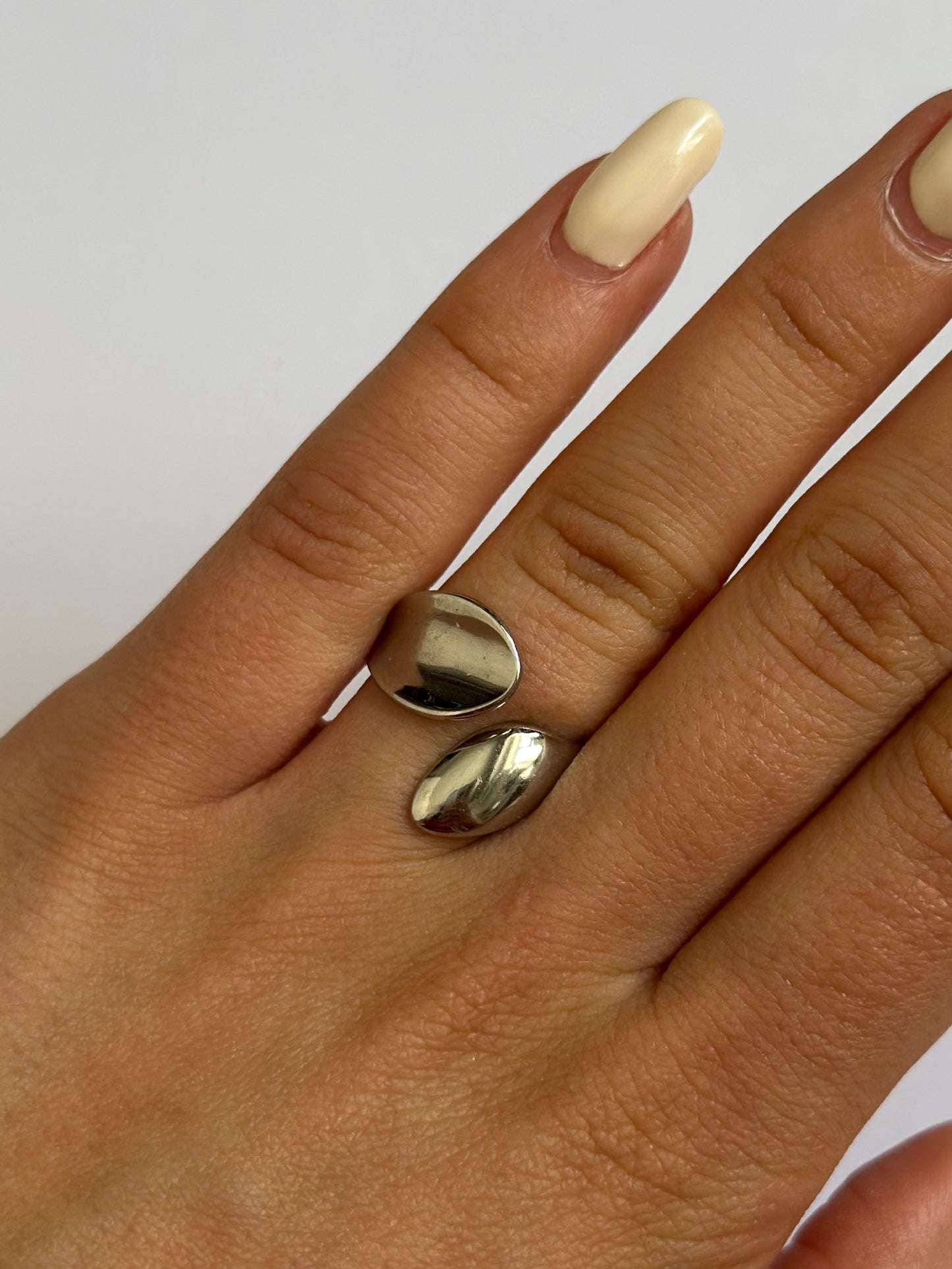 Anello Clotilde