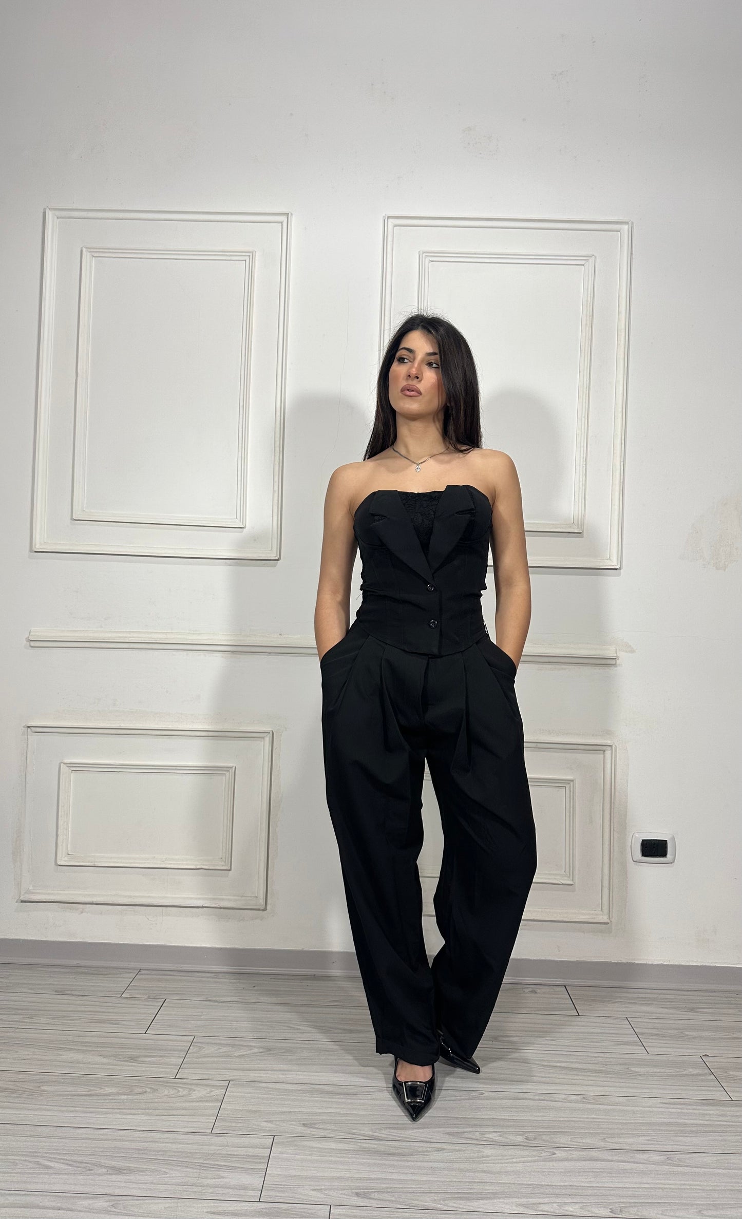 Pantalone modello sartoriale