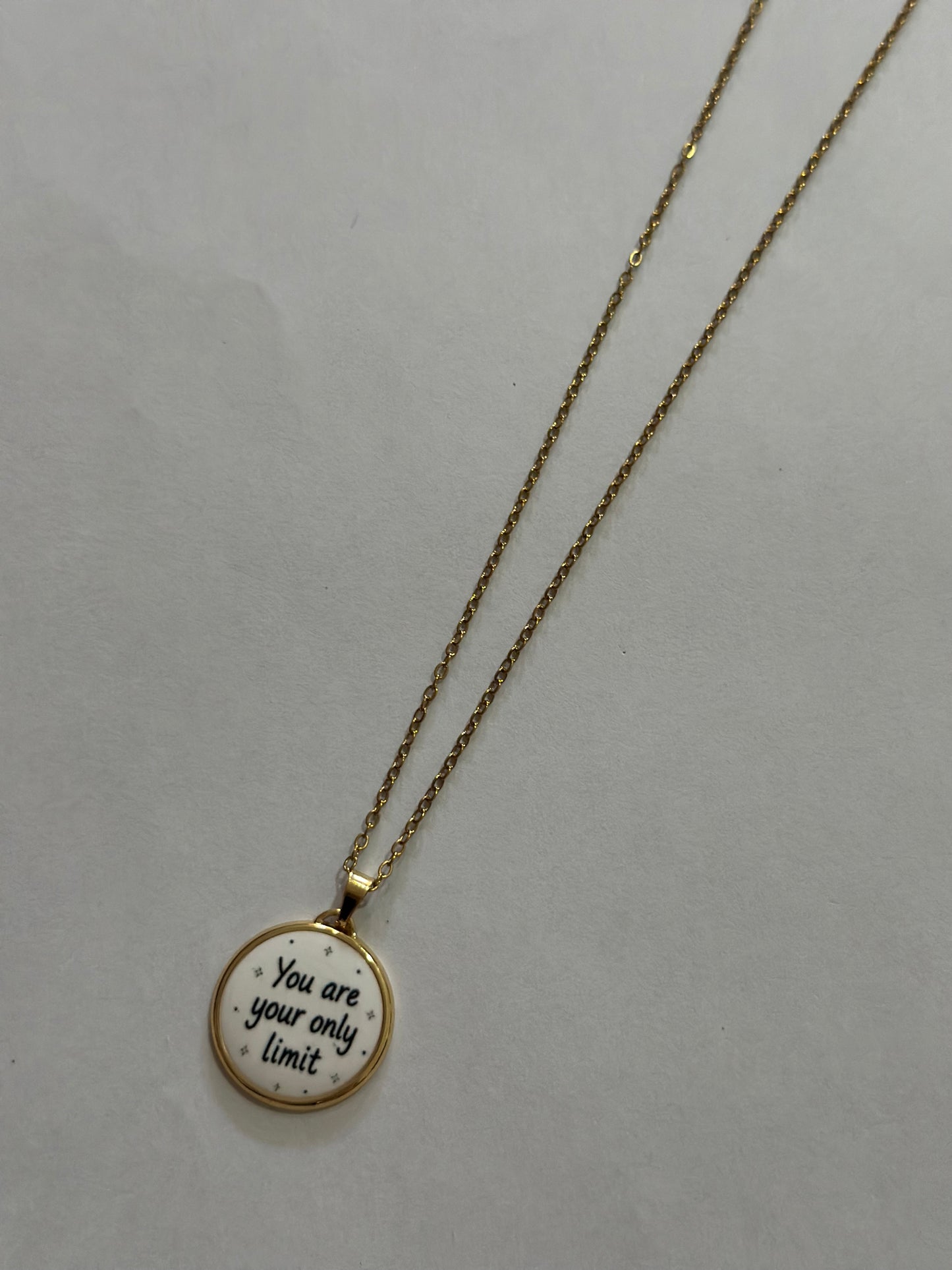 Collana only limit