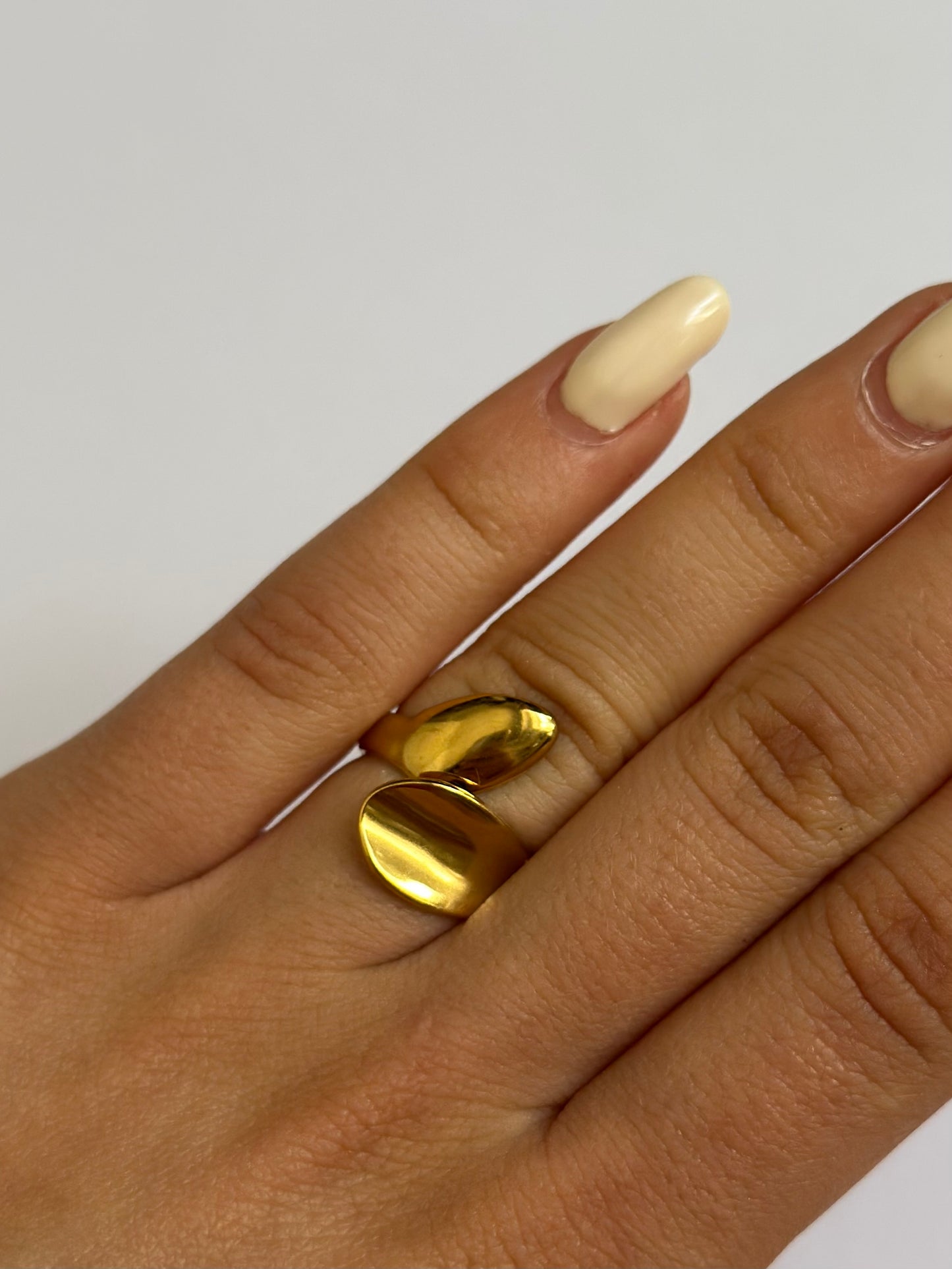 Anello Clotilde