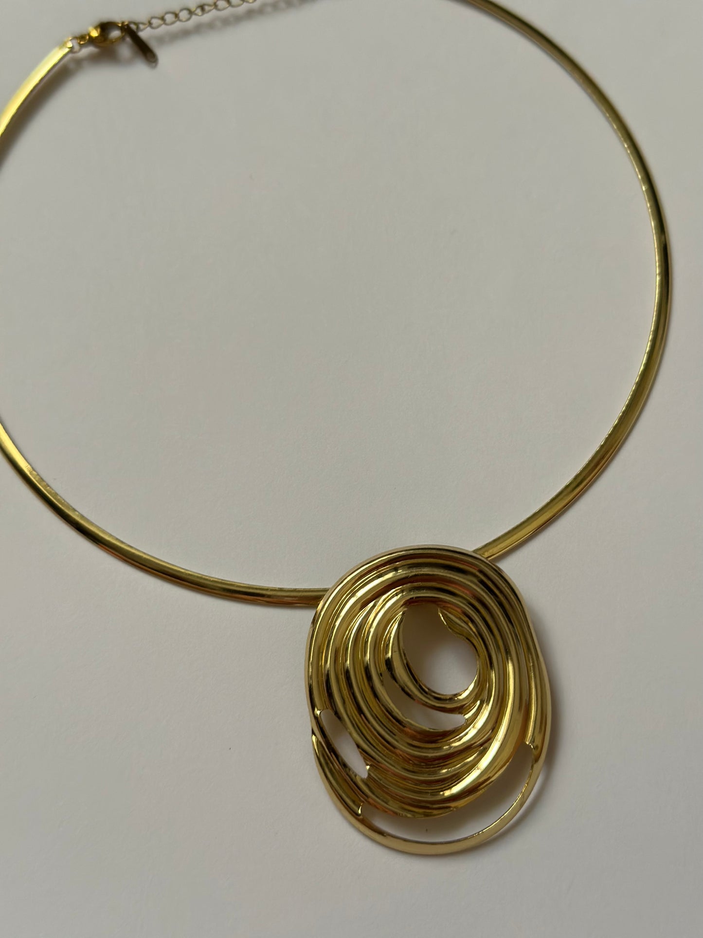 Collana Aisha