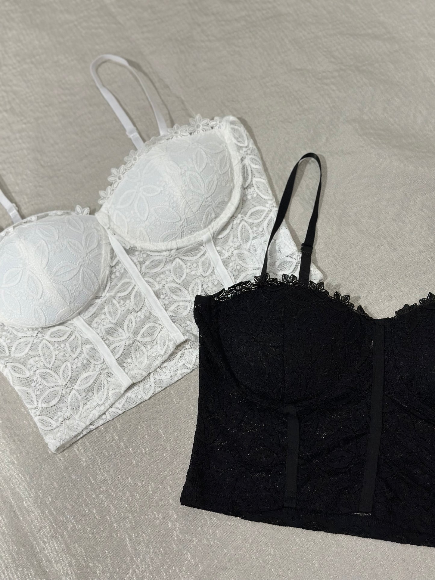 Corsetto in pizzo