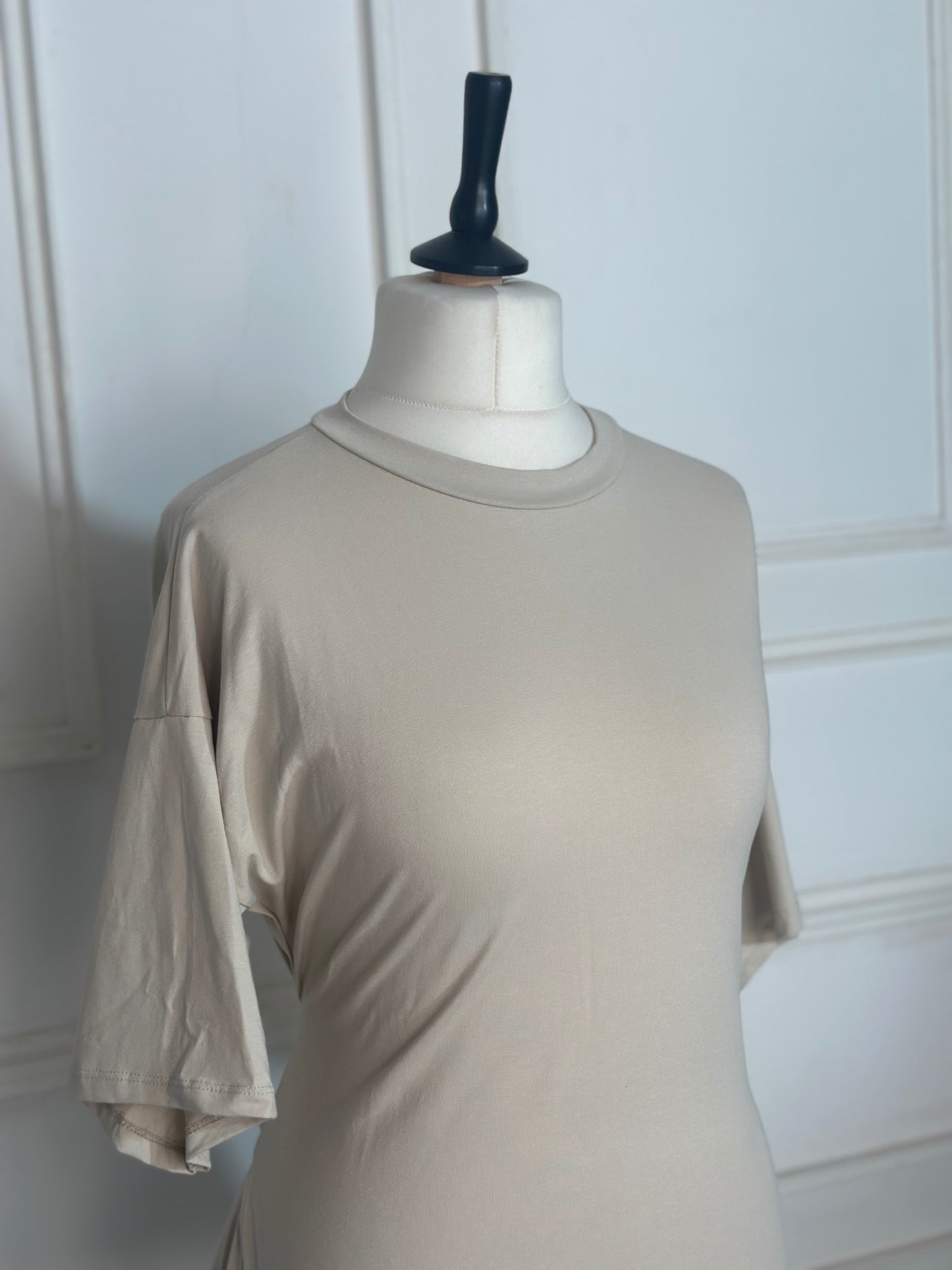 T-shirt laccio