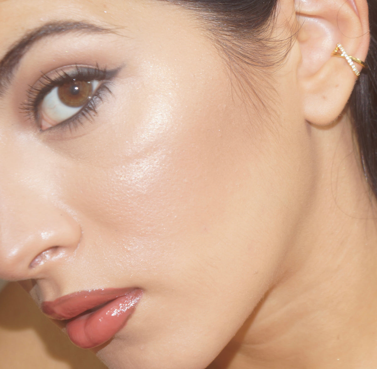 Ear cuff X