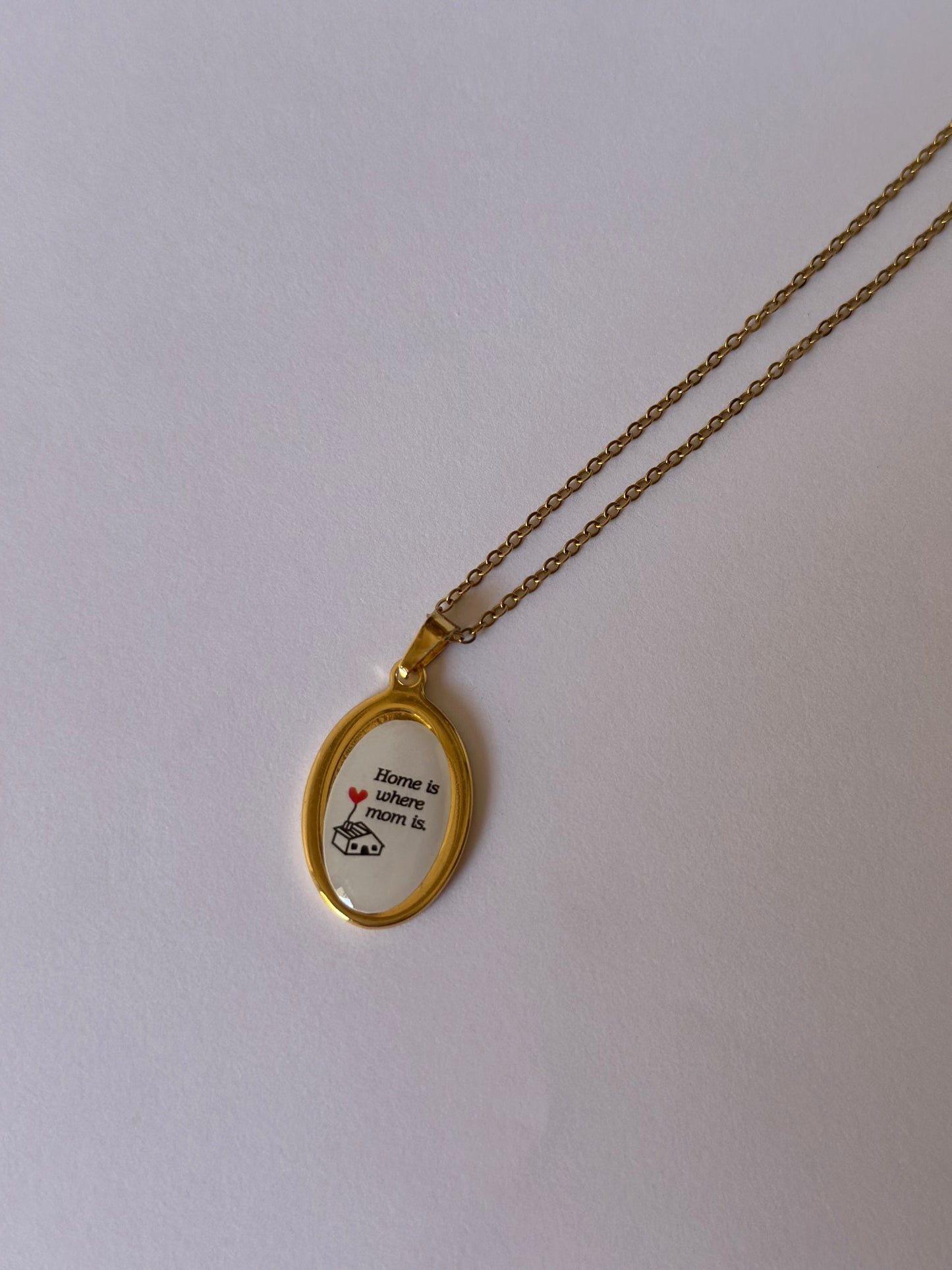 Collana Mom