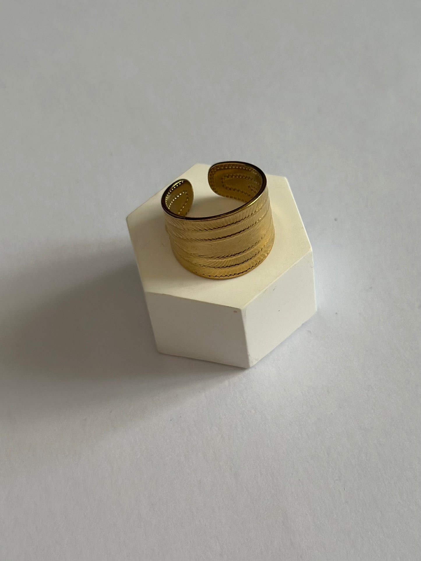 Anello Camilla