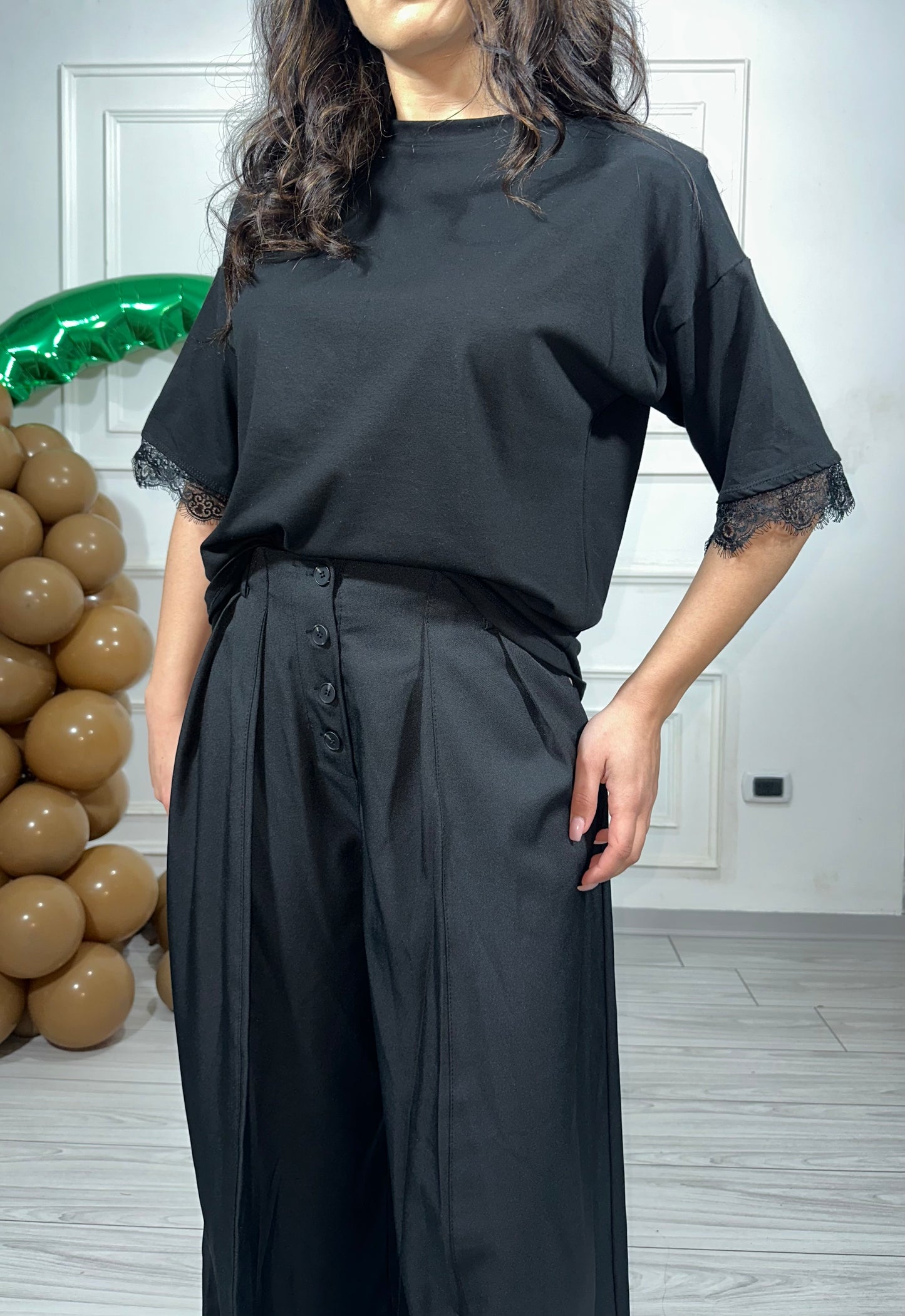 T-shirt over riporto pizzo