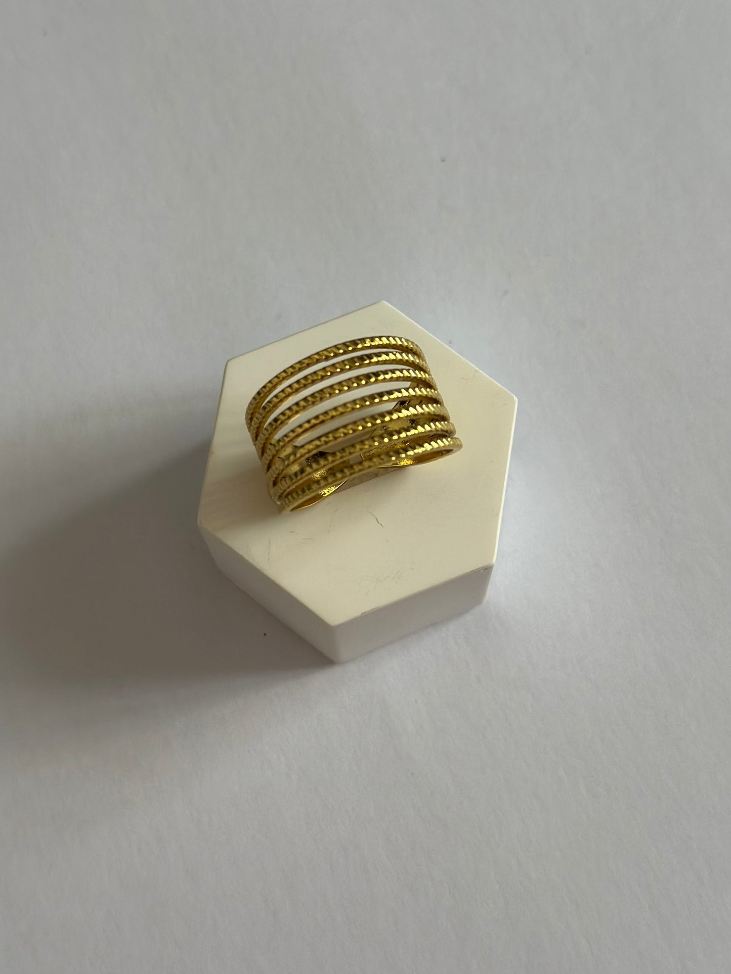 Anello Linda