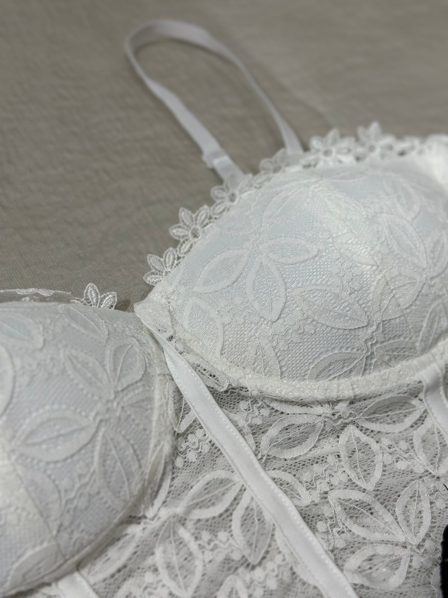Corsetto in pizzo
